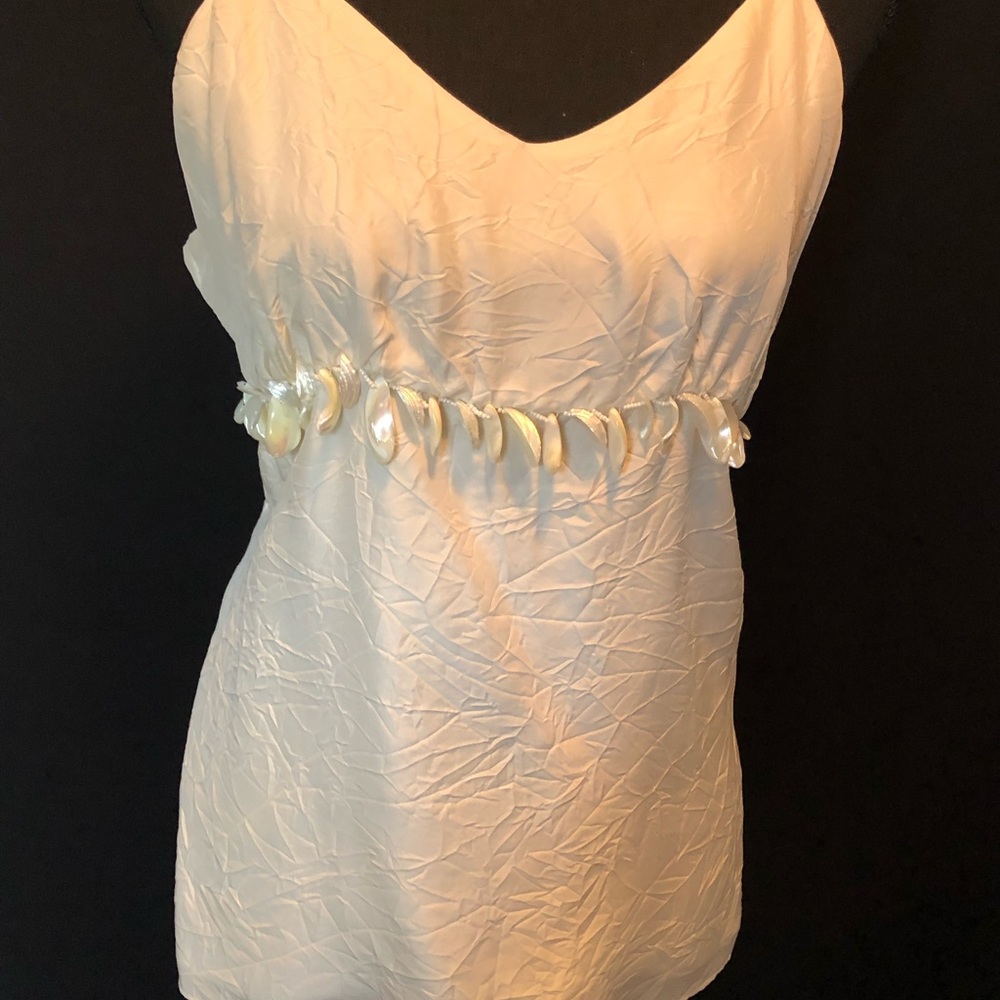 White House Black Market Cream 100% Crinkle Silk Spaghetti Strap Top/Shell Trim